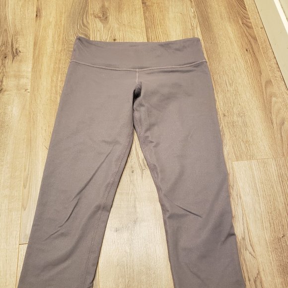 Lululemon cropped leggings